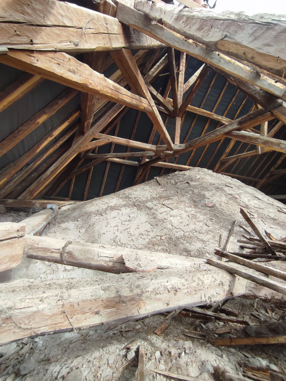 WhatsApp Image 2025-09-16 at 14.43.11